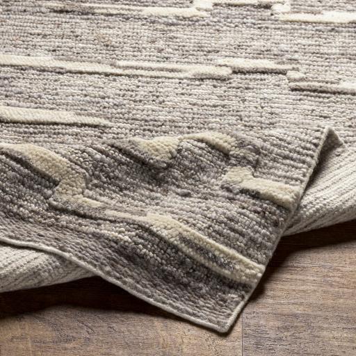 Surya Manisa MNS-2303 2'6" x 8' Rug