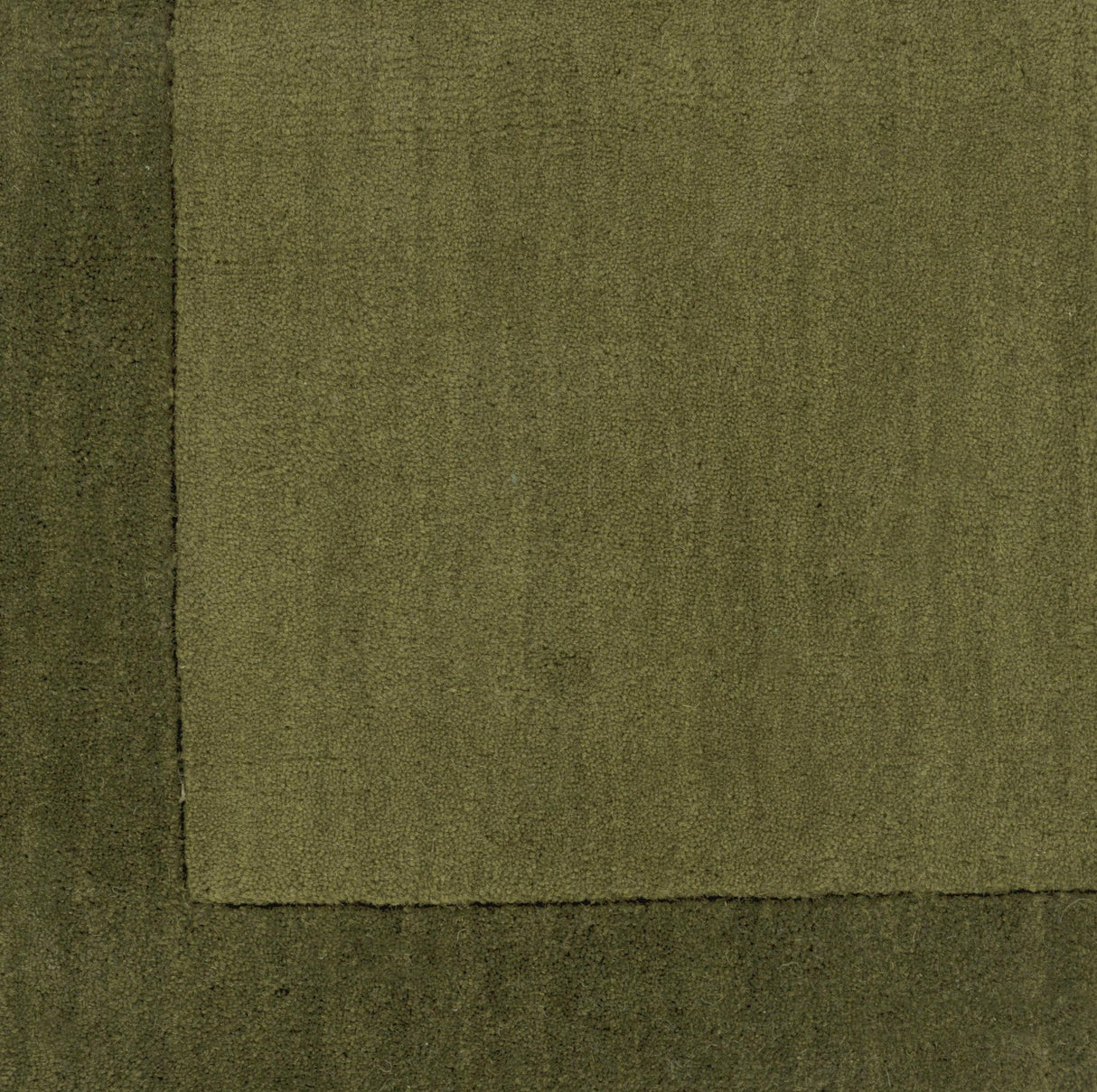 Surya Mystique M-315 3'3" x 5'3" Rug