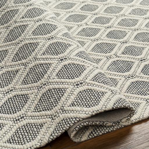 Surya Nevada NVD-2300 5' x 7'6" Rug