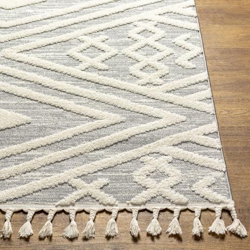 Surya Nora NOA-2302 7'10" x 10' Rug