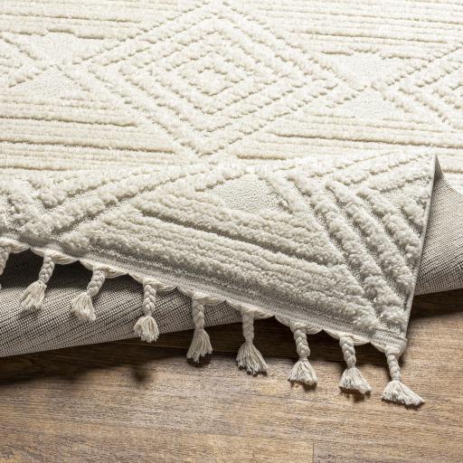 Surya Nora NOA-2307 6'7" x 9' Rug