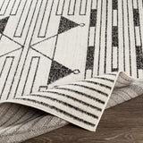 Surya Pisa PSS-2316 4'11" x 7' Rug