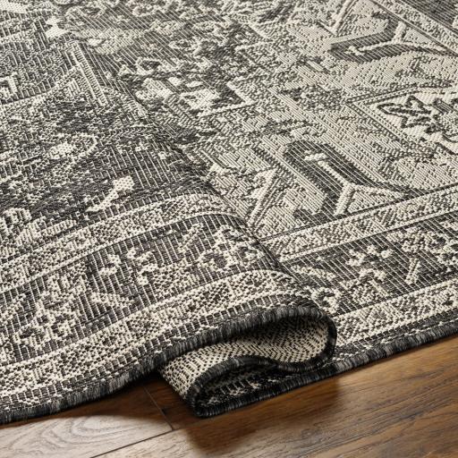 Surya Ravello RVL-2311 5'3" x 7' Rug