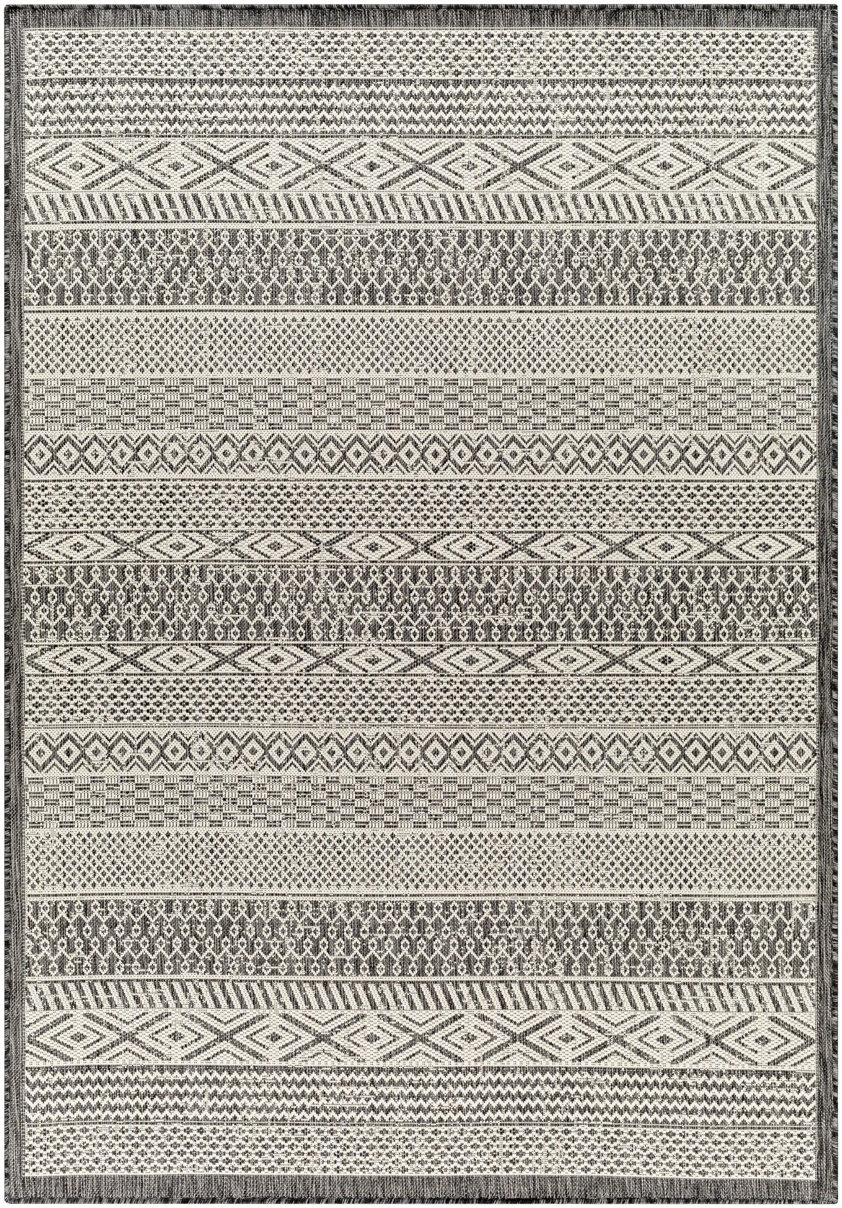 Surya Ravello RVL-2374 2' x 3' Rug