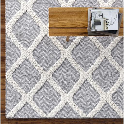 Surya Nina NNA-2301 8' x 10' Rug