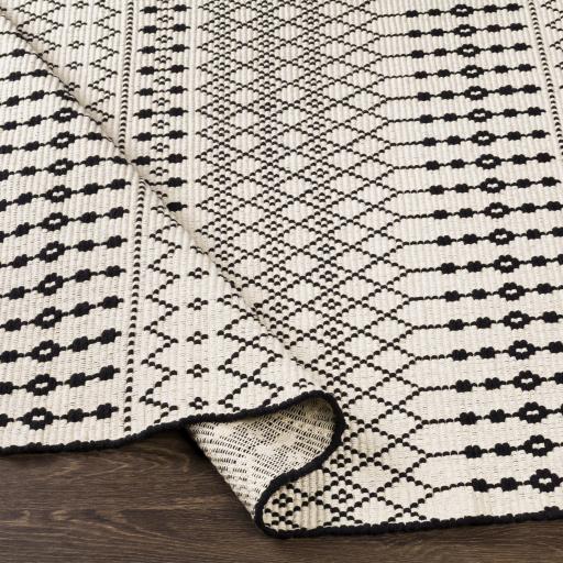 Surya Osasuna OSA-2300 8' x 10' Rug