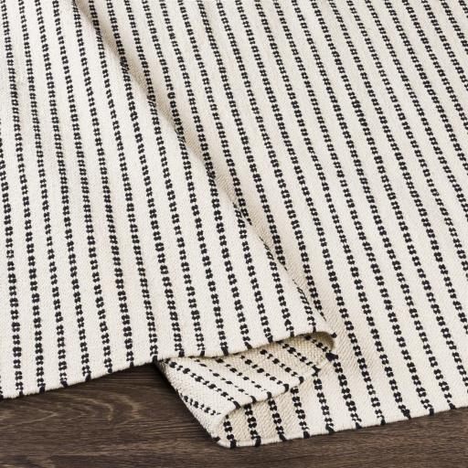 Surya Osasuna OSA-2301 5' x 7'6" Rug