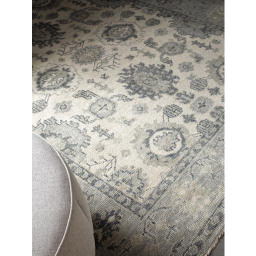 Surya Palais PAL-2305 6' x 9' Rug