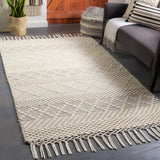 Surya Saint Clair SIC-2303 5' x 7'6" Rug