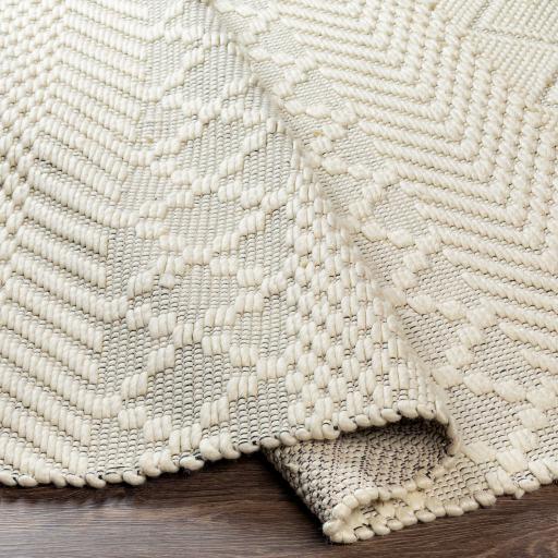 Surya Saint Clair SIC-2303 5' x 7'6" Rug