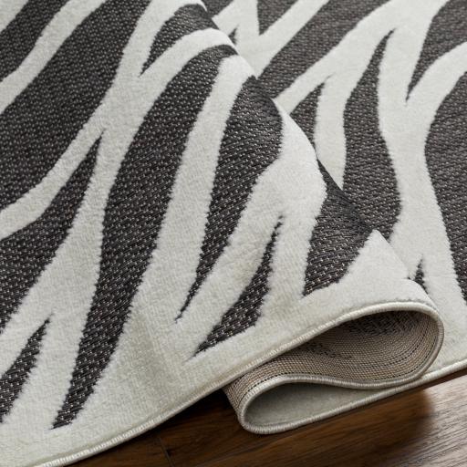 Surya San Diego SFG-2311 6'7" x 9' Rug