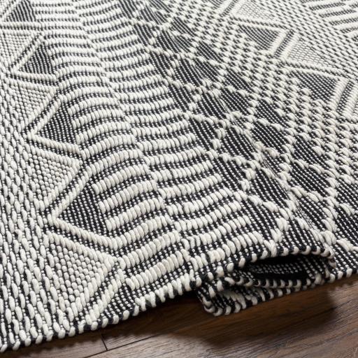 Surya San Jose SJO-2302 8' x 10' Rug