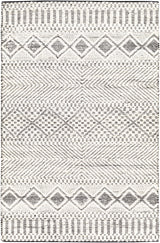 Surya Santa Barbara SBB-2303 2'6" x 8' Rug