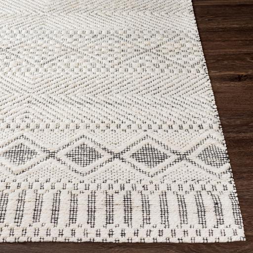 Surya Santa Barbara SBB-2303 2'6" x 8' Rug