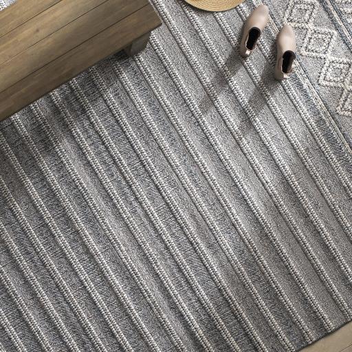 Surya Sarasota SSO-2304 2' x 3'9" Rug