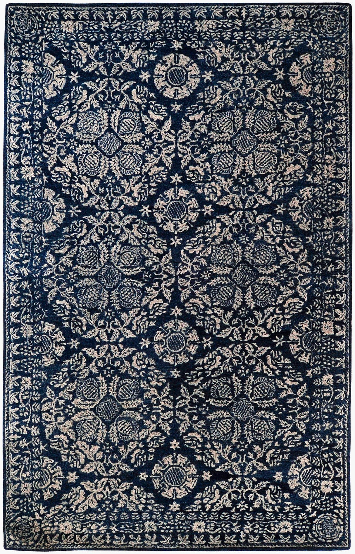 Surya Smithson SMI-2112 3'3" x 5'3" Handmade Rug
