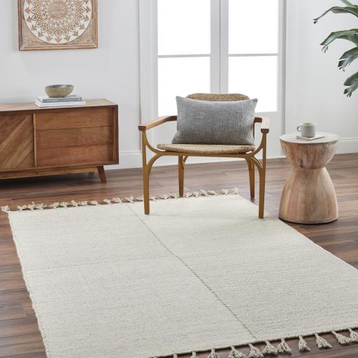 Surya Vivian VVI-2300 2' x 3' Rug