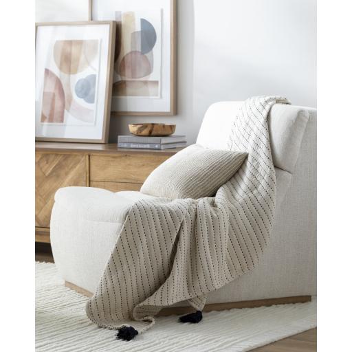 Surya Kapri BOKI-1001 50"W x 60"L Throw