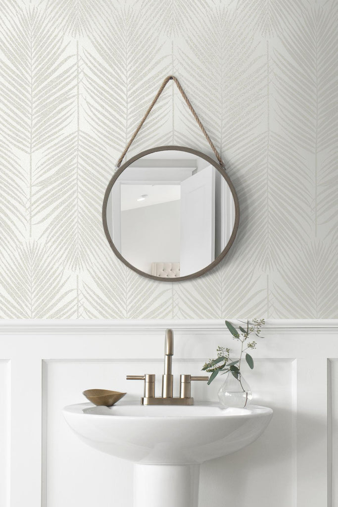 Seabrook Persei Palm Off-White Wallpaper