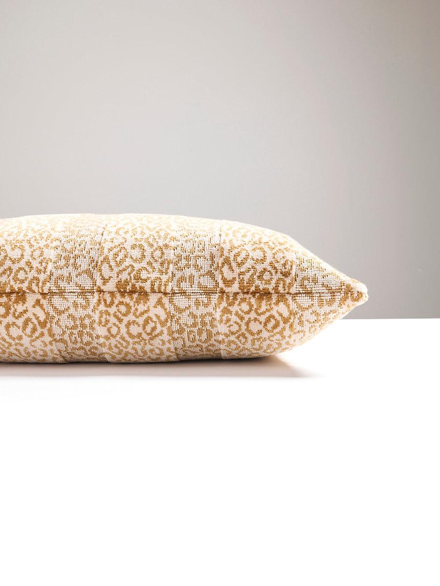 Scalamandre Corbet 22 X 22 - Oatmeal Decorative Pillow