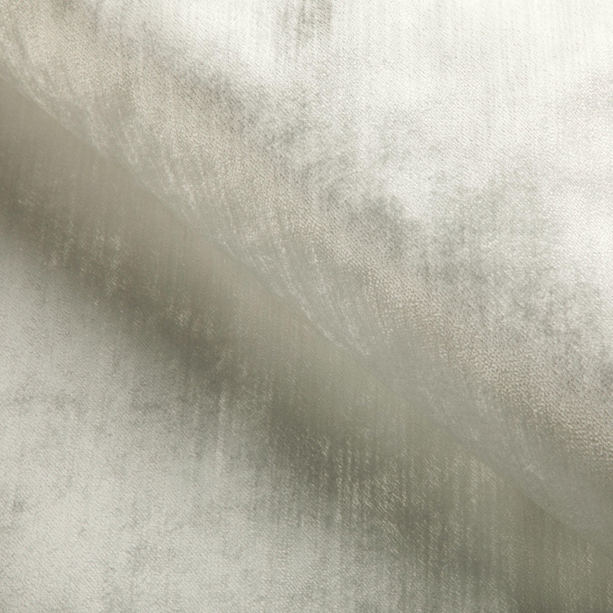 Kravet MAMMOTH CREAM Upholstery Fabric