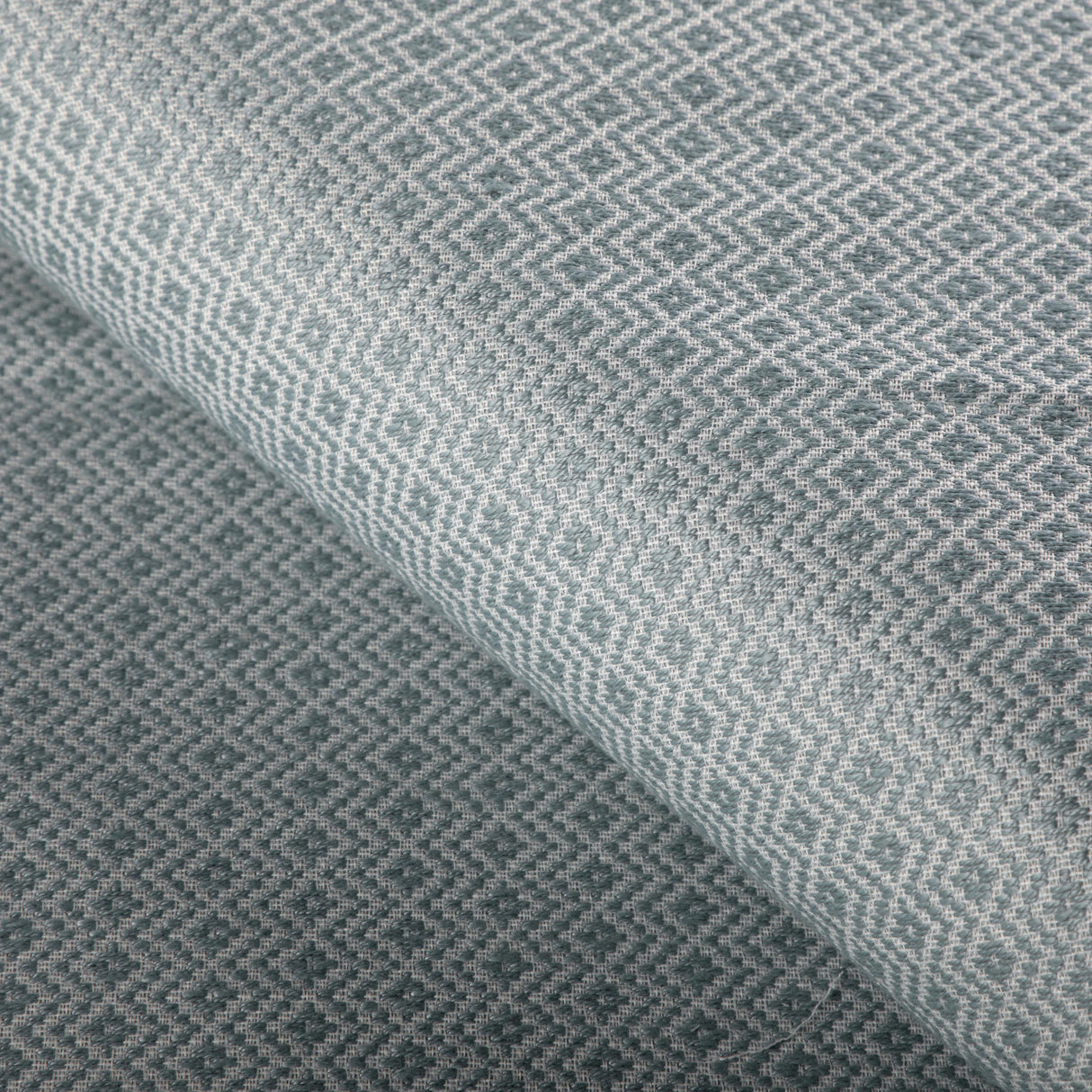 Kravet DESIGN 36884 15 Upholstery Fabric