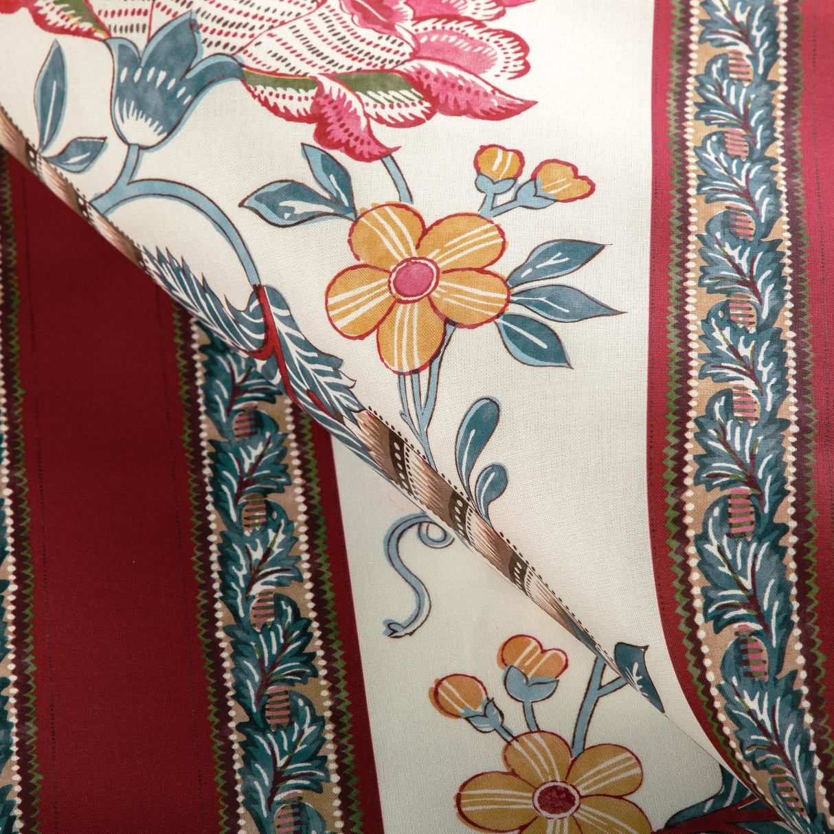 Brunschwig & Fils LAURIS PRINT RED/BLUE Fabric