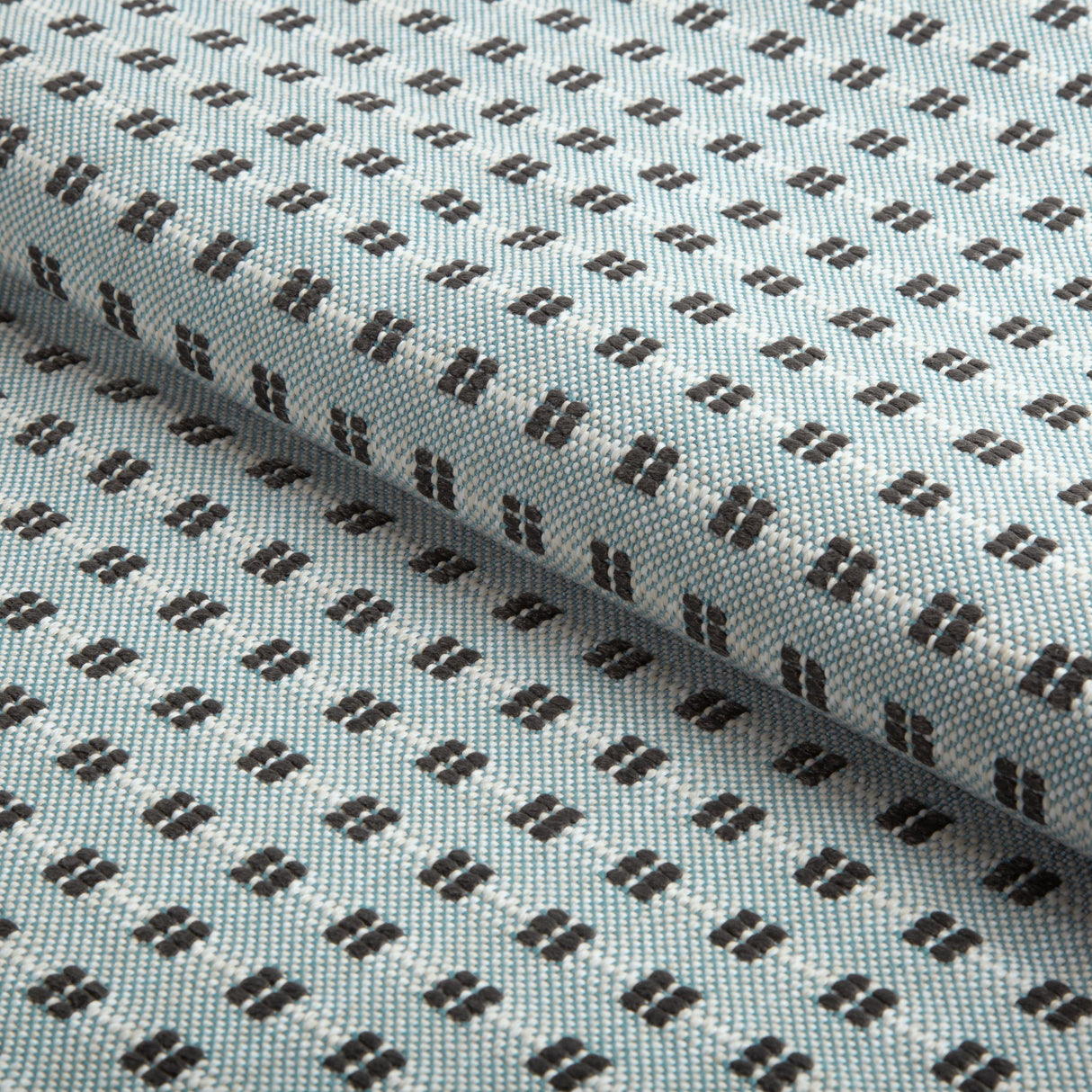 Lee Jofa PORTA SEAGLASS Upholstery Fabric