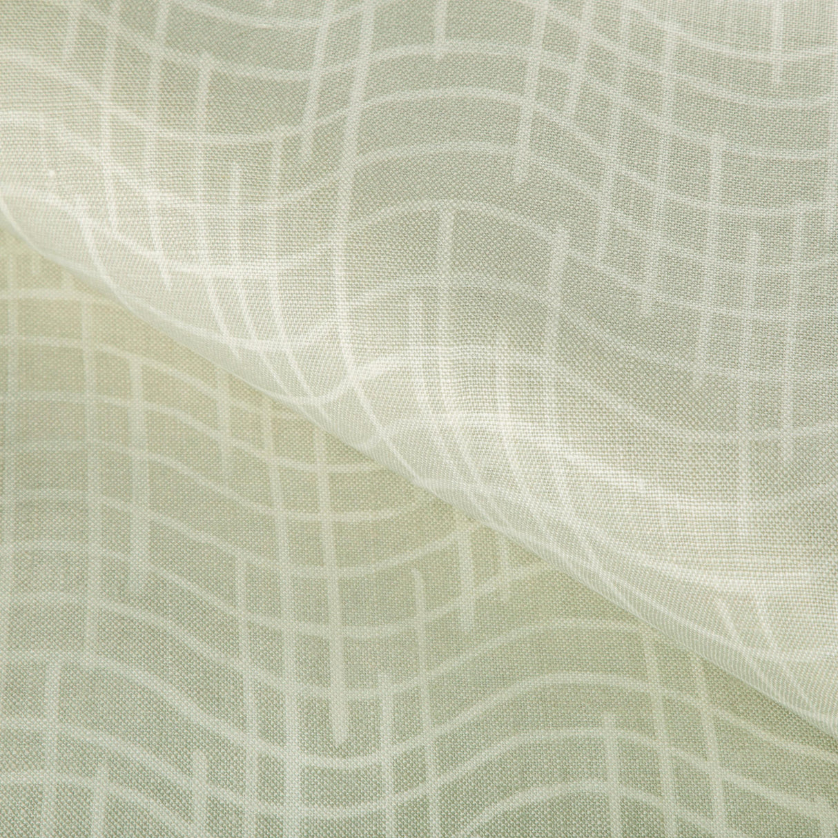 Lee Jofa DADA CHALK Fabric