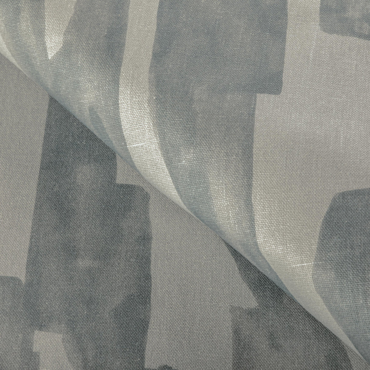 Lee Jofa INTARGIA CARBON Fabric