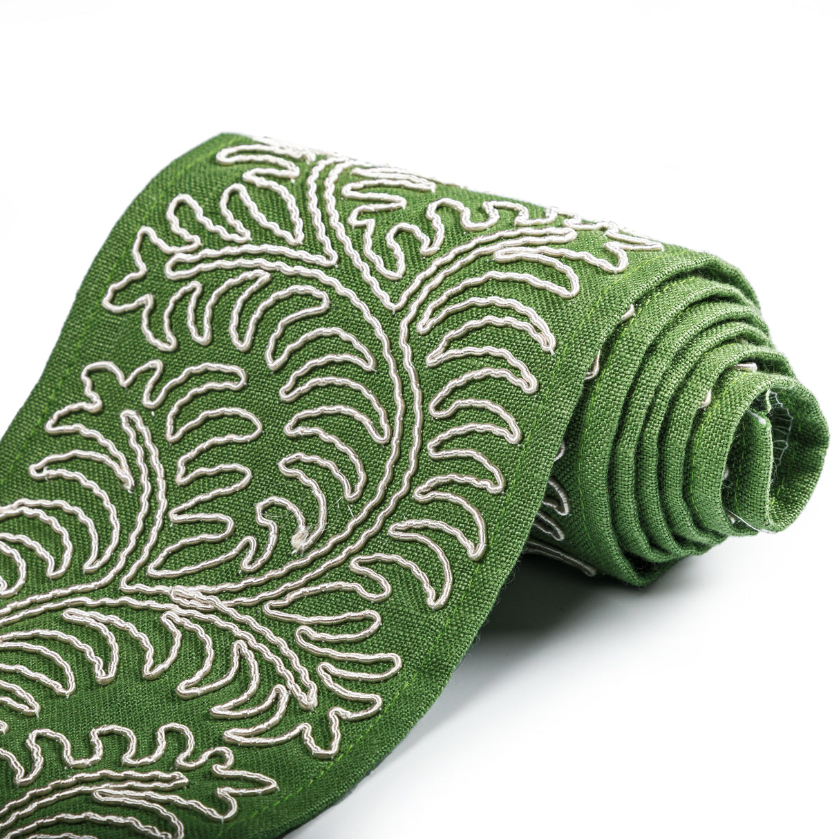 Brunschwig & Fils SIRINE TAPE LEAF Trim