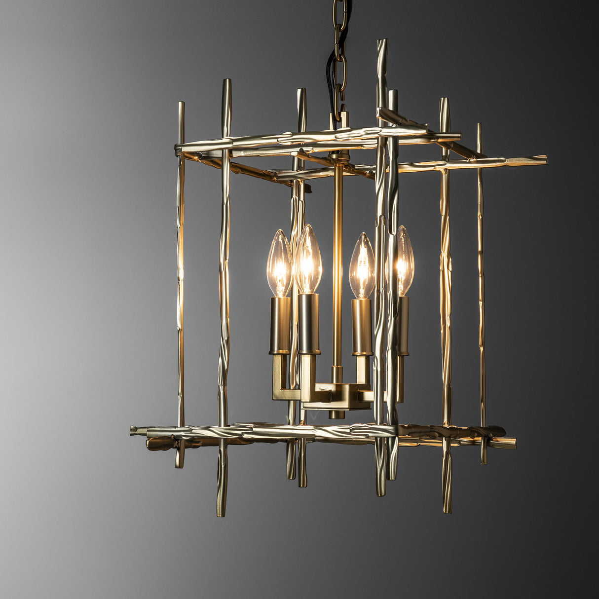 Hubbardton Forge 2023 Modern Brass Tura 4-Light Small Chandelier