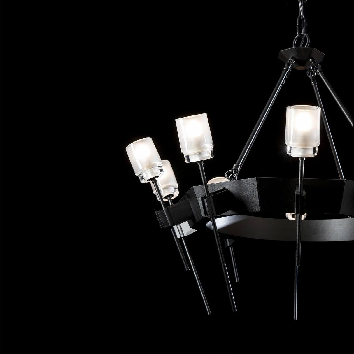 Hubbardton Forge 2023 Black Cast Glass (YC) Echo 10-Light Circular Chandelier