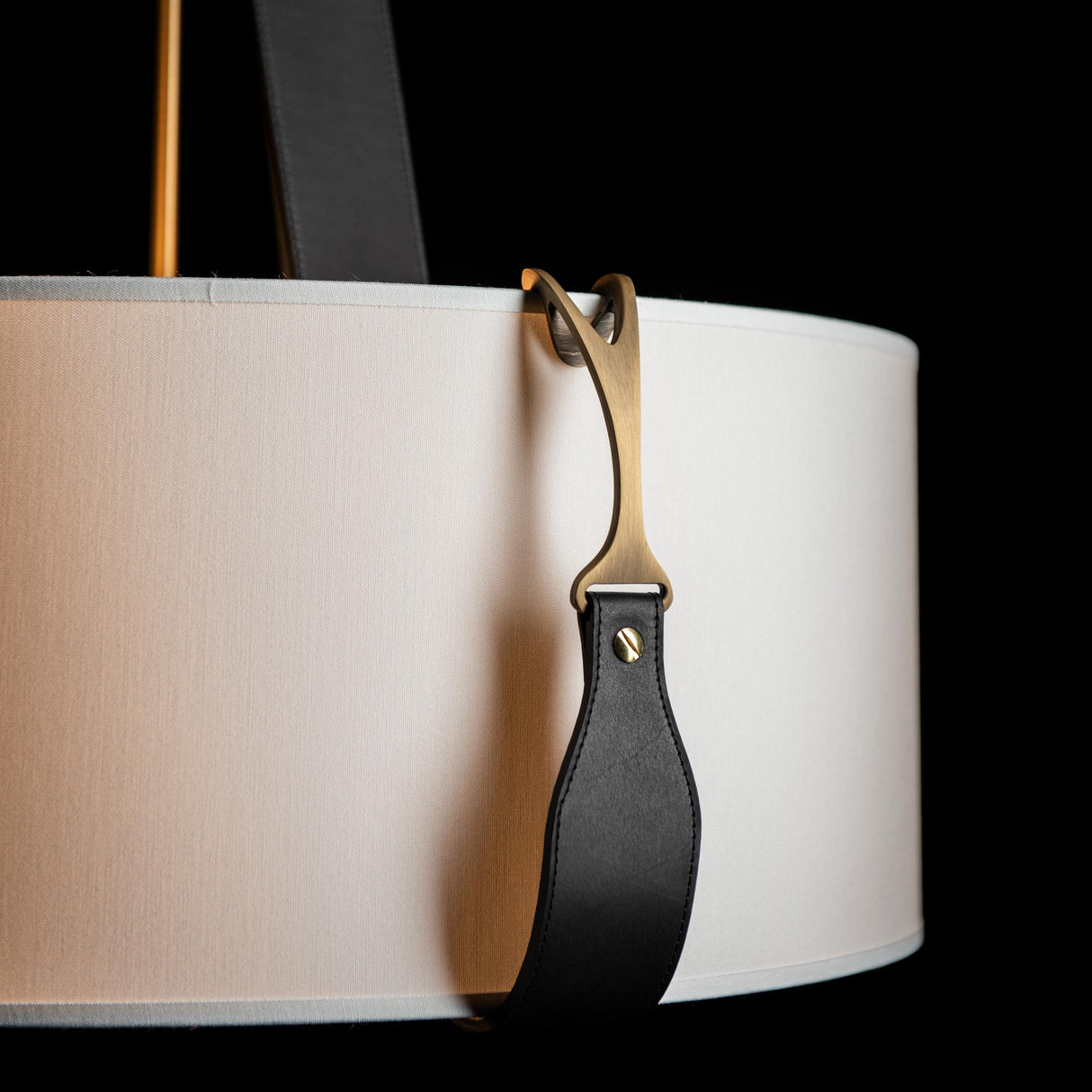 Hubbardton Forge 2021 Antique Brass Black Leather Natural Anna Shade (SF) Saratoga Small Pendant