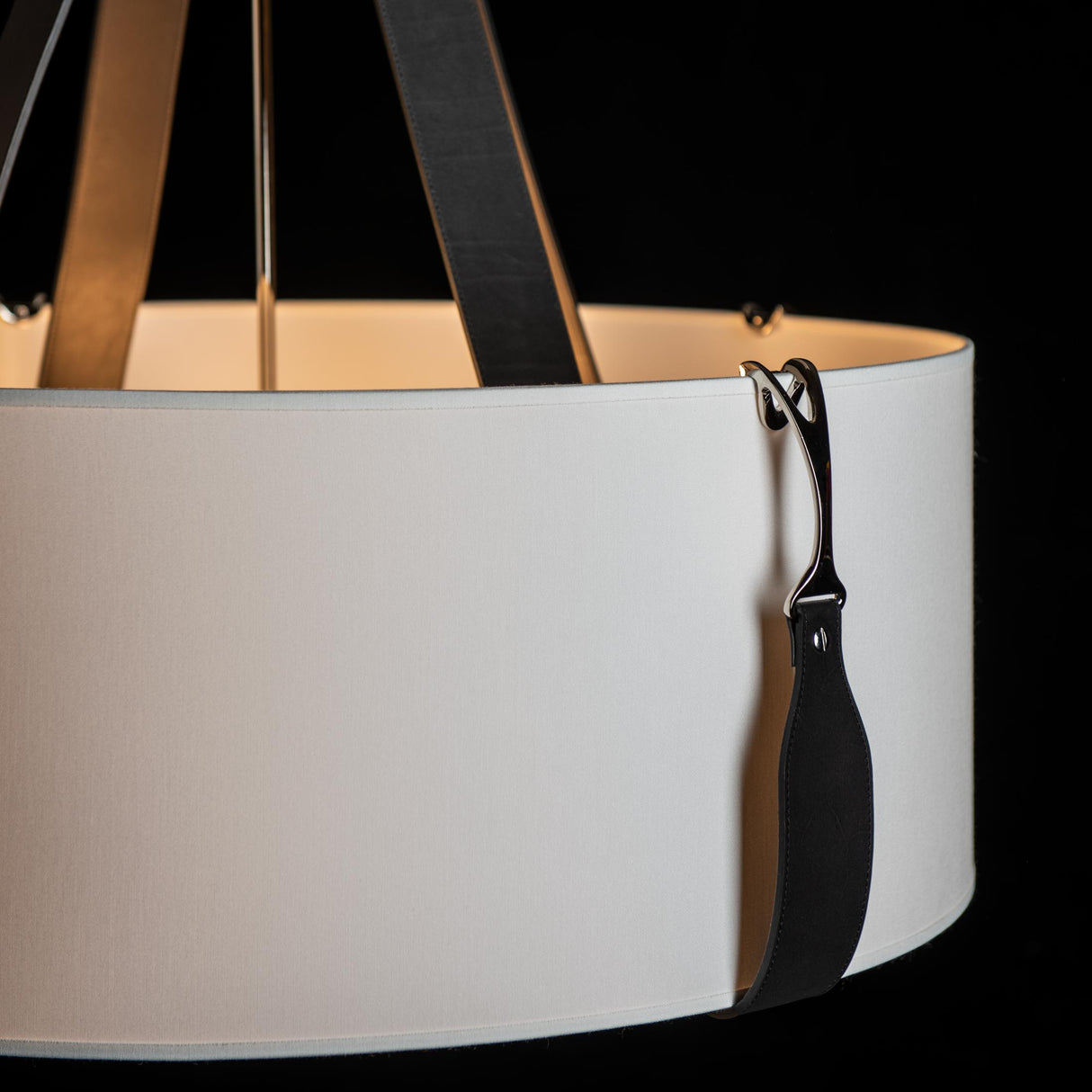 Hubbardton Forge 2021 Polished Nickel Black Leather Natural Anna Shade (SF) Saratoga Large Pendant