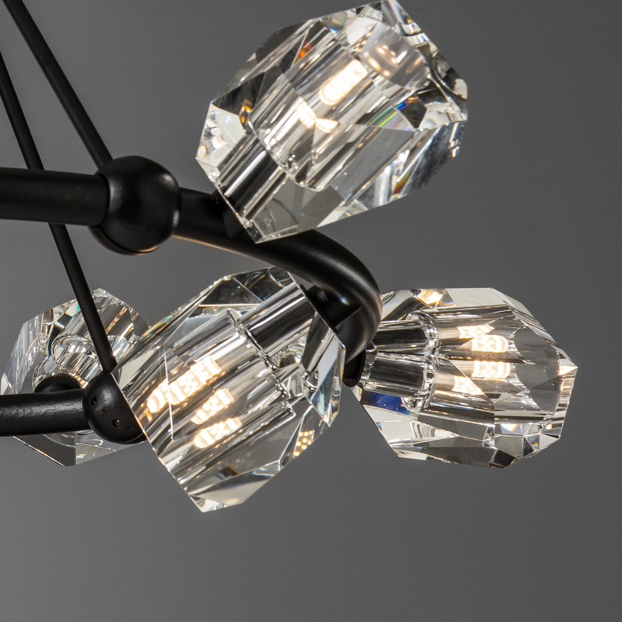 Hubbardton Forge 2023 Black Crystal Multi Gatsby 9-Light Ring Pendant