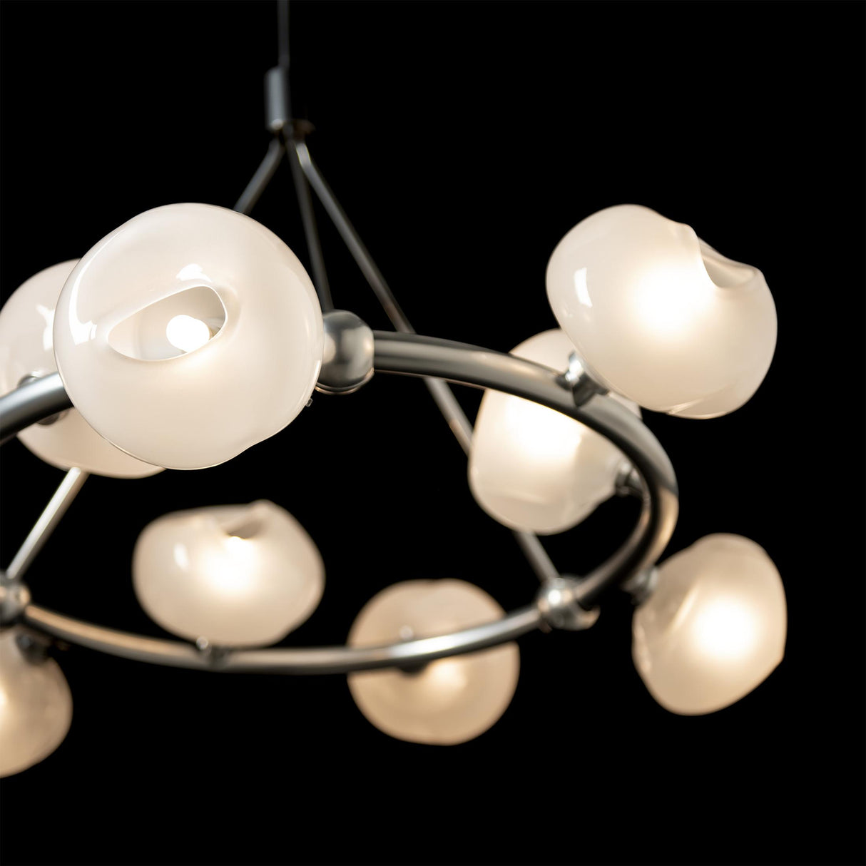 Hubbardton Forge 2023 Sterling Frosted Glass (FD) Multi Ume 9-Light Ring Pendant