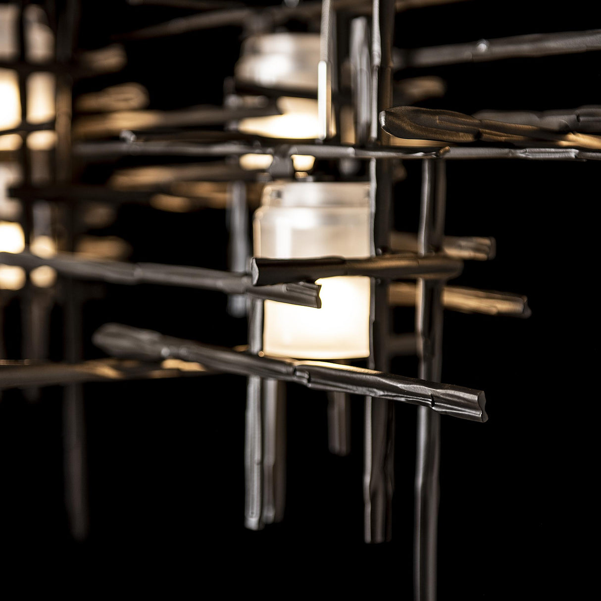 Hubbardton Forge 2022 Dark Smoke Cast Glass (YC) Standard Tura 7-Light Frosted Glass Pendant