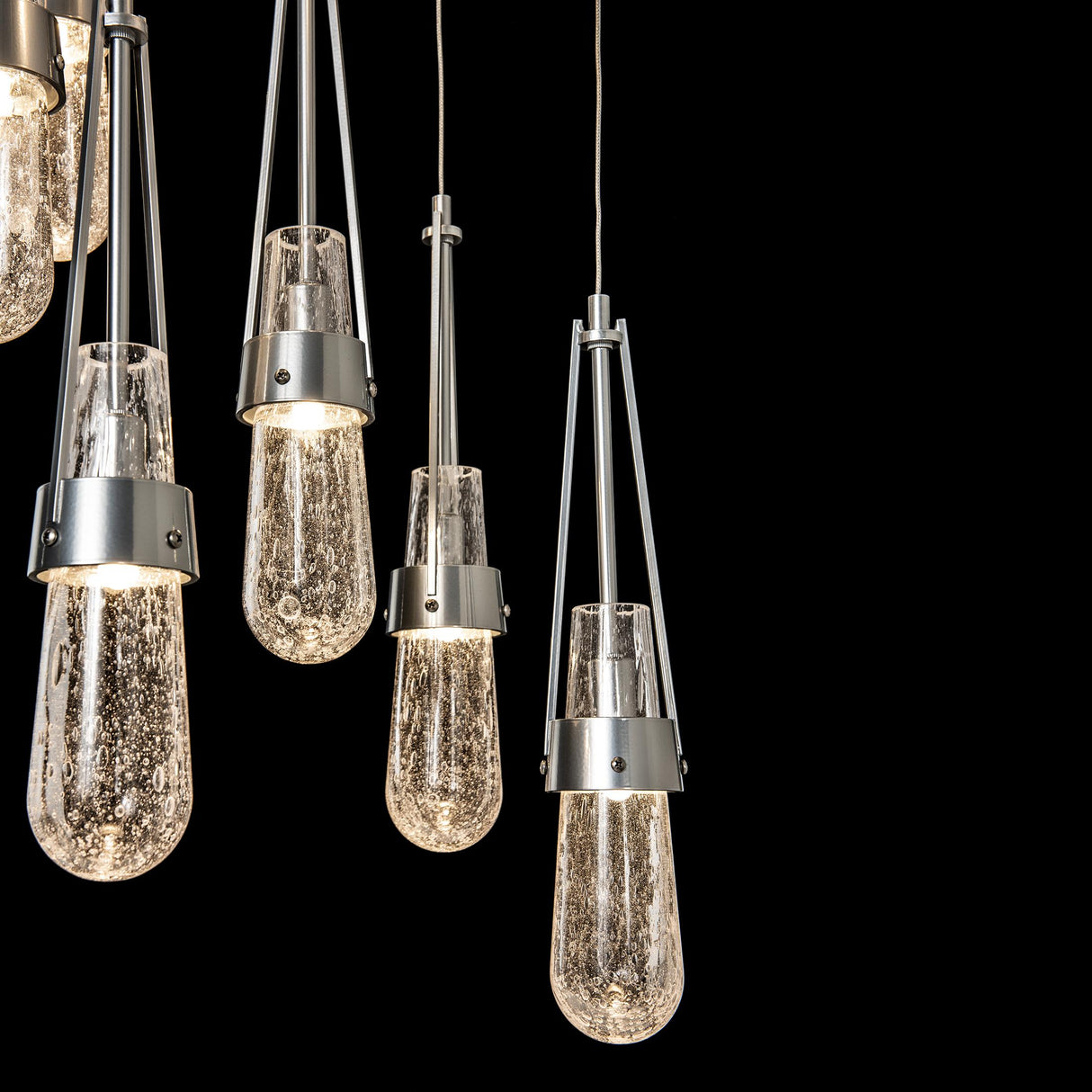 Hubbardton Forge 2022 Sterling Clear Bubble Glass (YG) Standard Link 9-Light Blown Glass Pendant