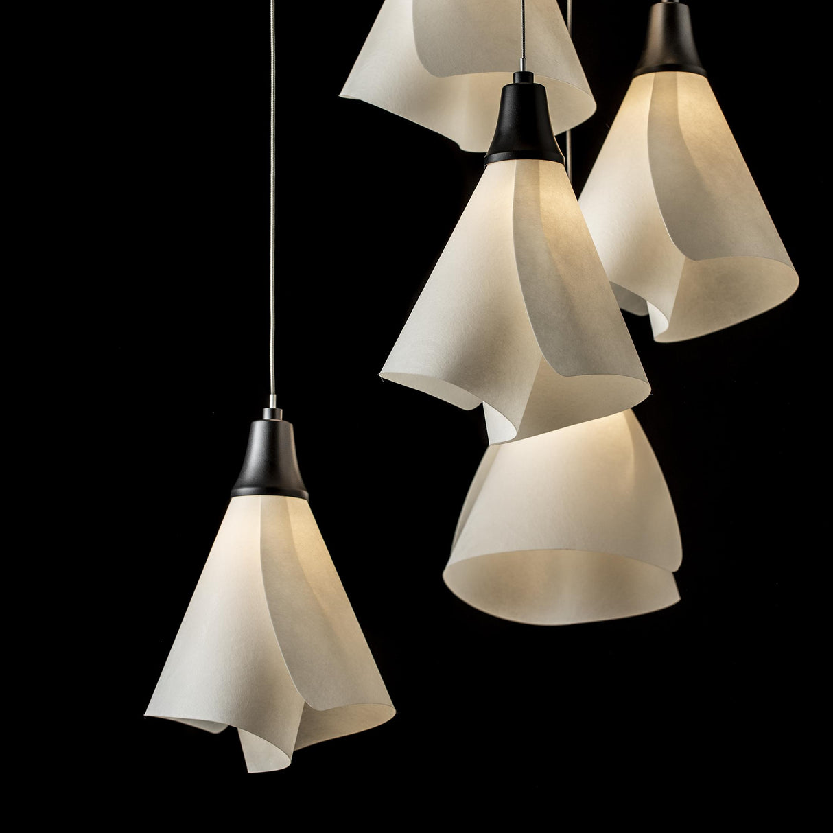 Hubbardton Forge 2022 Black Spun Frost (SH) Standard Mobius 9-Light Pendant
