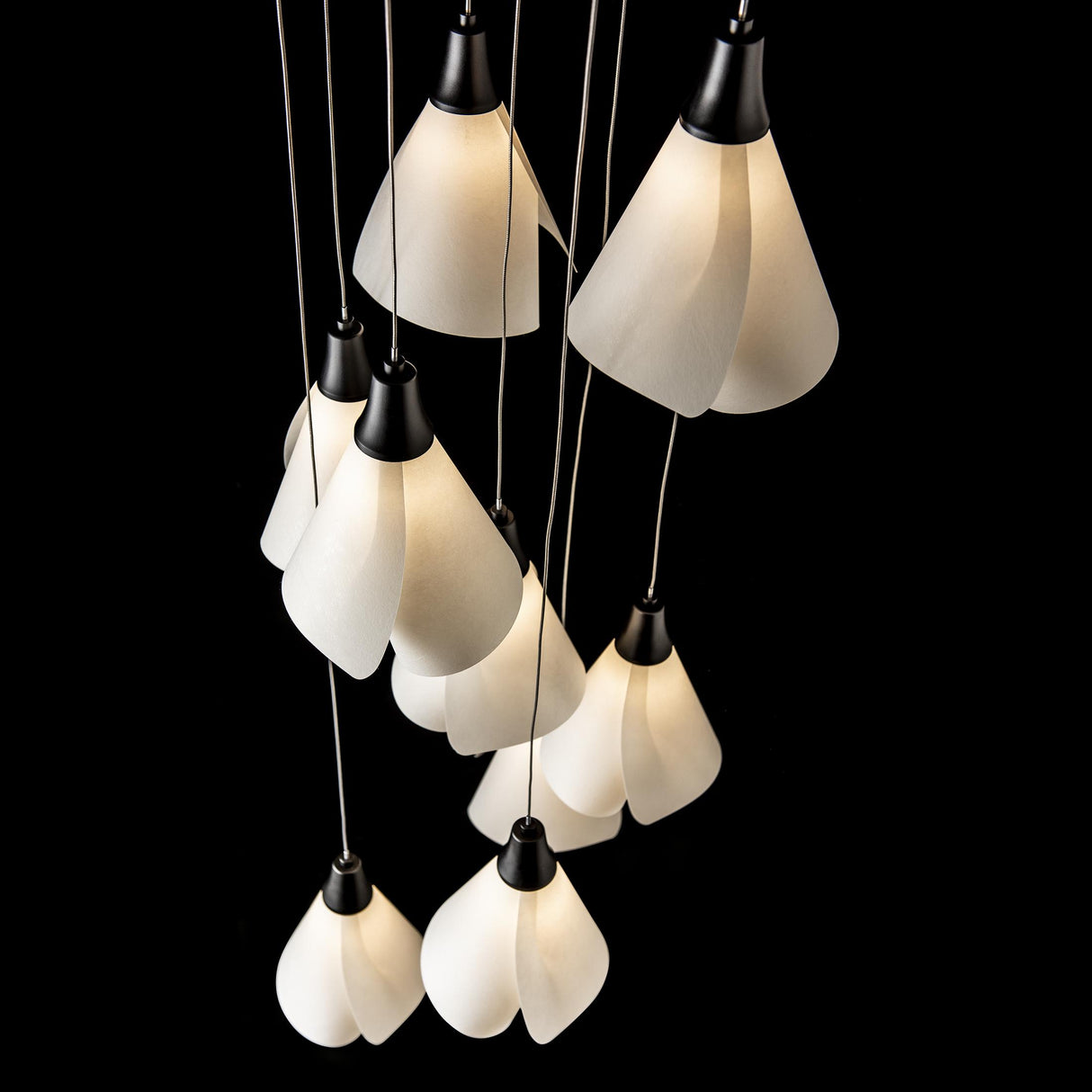 Hubbardton Forge 2022 Black Spun Frost (SH) Standard Mobius 9-Light Pendant