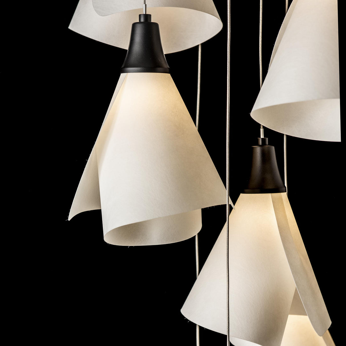 Hubbardton Forge 2022 Black Spun Frost (SH) Standard Mobius 9-Light Pendant