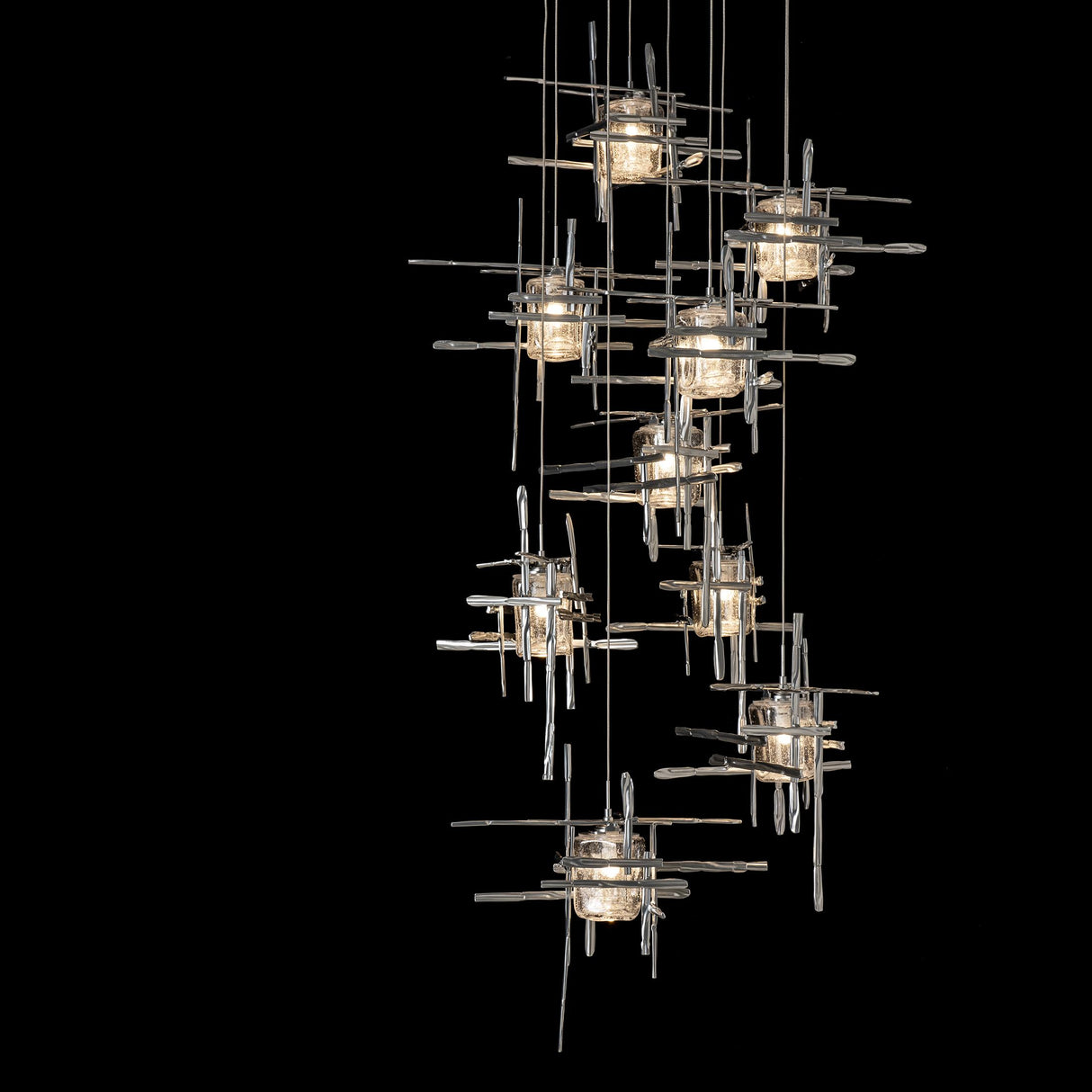 Hubbardton Forge 2022 Sterling Seeded Clear Glass (II) Standard Tura 9-Light Seeded Glass Pendant