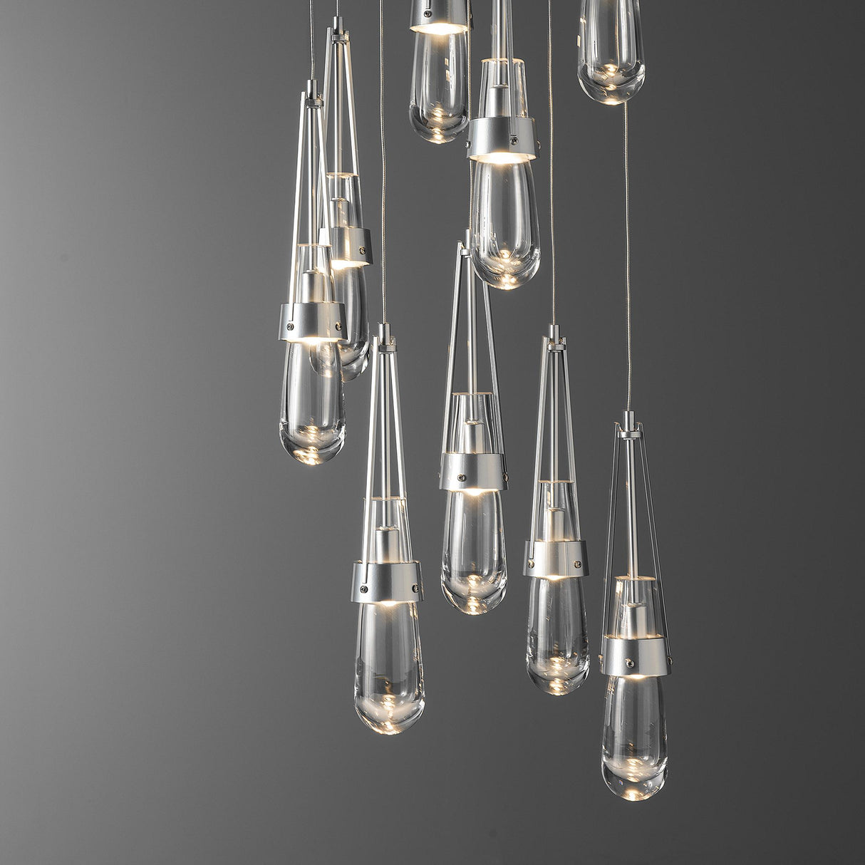 Hubbardton Forge 2022 Sterling Clear Glass (ZM) Standard Link 9-Light Clear Glass Pendant
