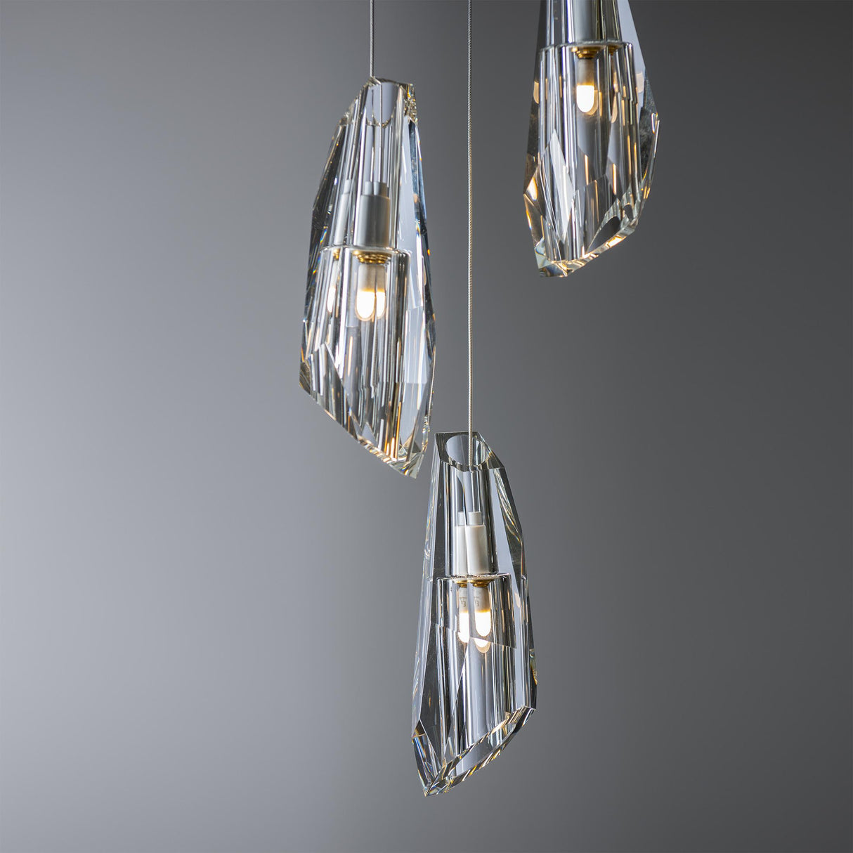 Hubbardton Forge 2023 White Crystal Standard Luma 5-Light Pendant