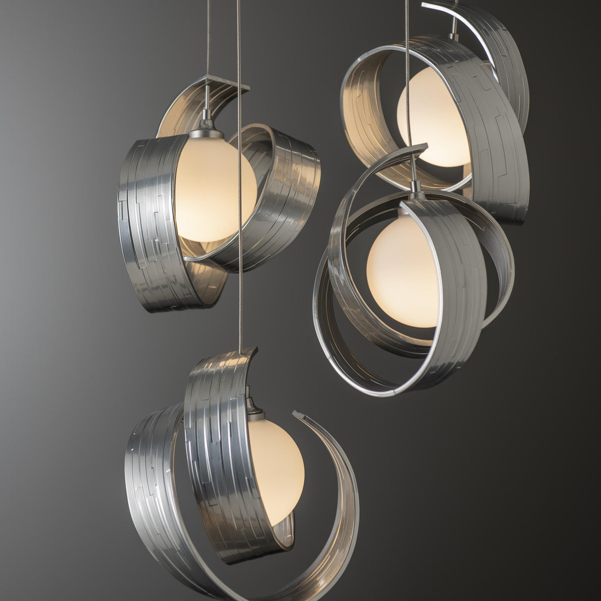 Hubbardton Forge 2023 Sterling Opal Glass (GG) Standard Riza 5-Light Pendant