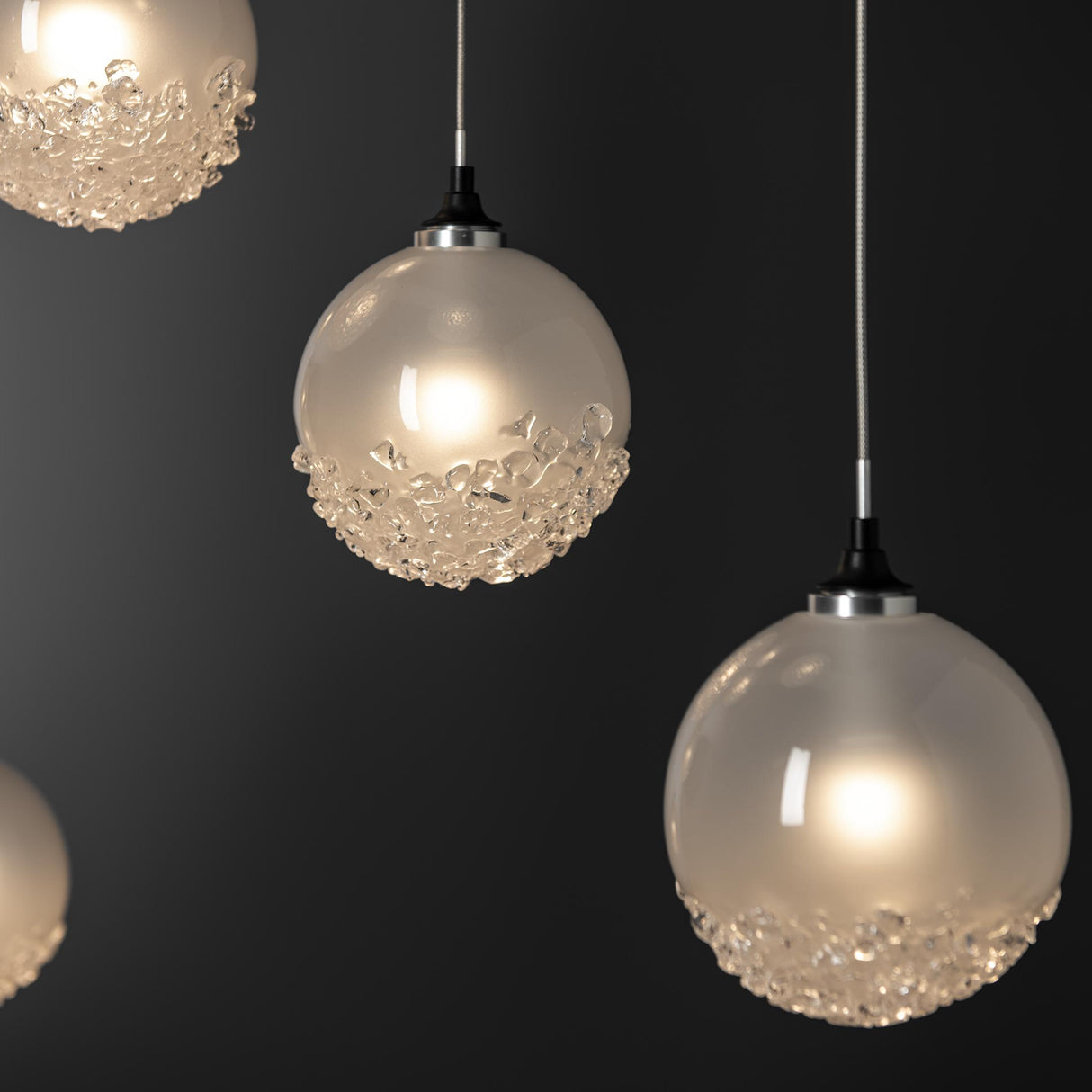Hubbardton Forge 2023 Black Frosted Glass (FD) Standard Fritz Globe 10-Light Pendant