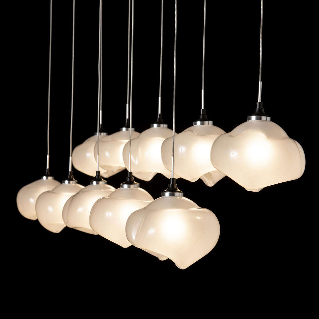 Hubbardton Forge 2022 Black Frosted Glass (FD) Standard Ume 10-Light Pendant