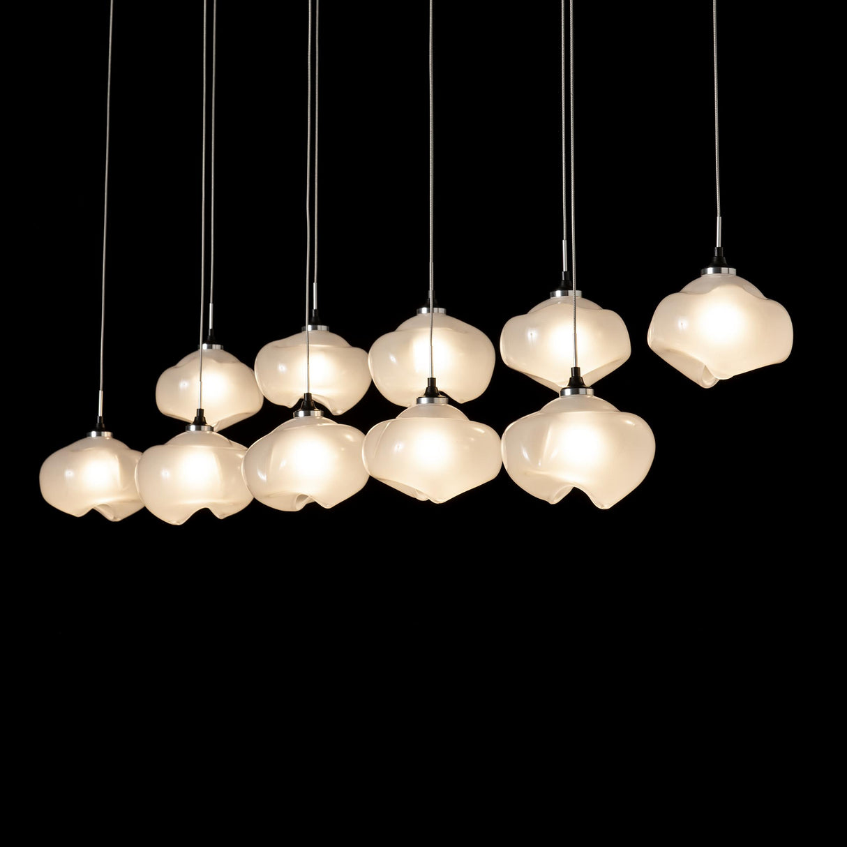 Hubbardton Forge 2022 Black Frosted Glass (FD) Standard Ume 10-Light Pendant