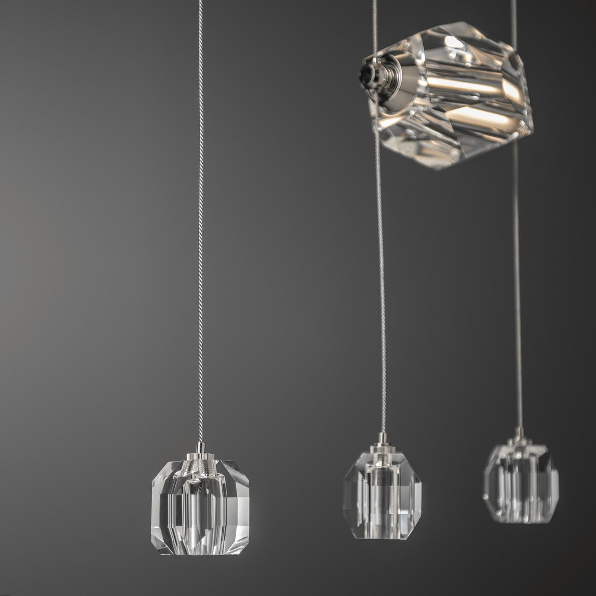 Hubbardton Forge 2023 Modern Brass Crystal Standard Gatsby 9-Light LED Pendant